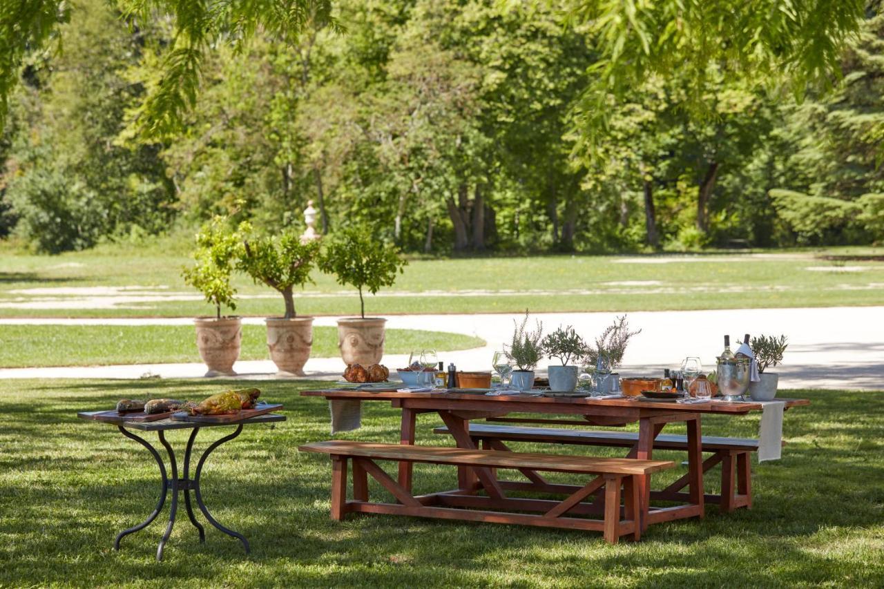 Hotel Chateau De Fonscolombe 5*