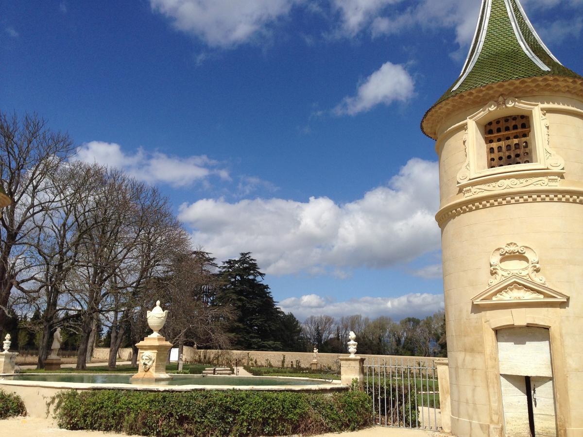 Chateau De Fonscolombe Hotel 5*